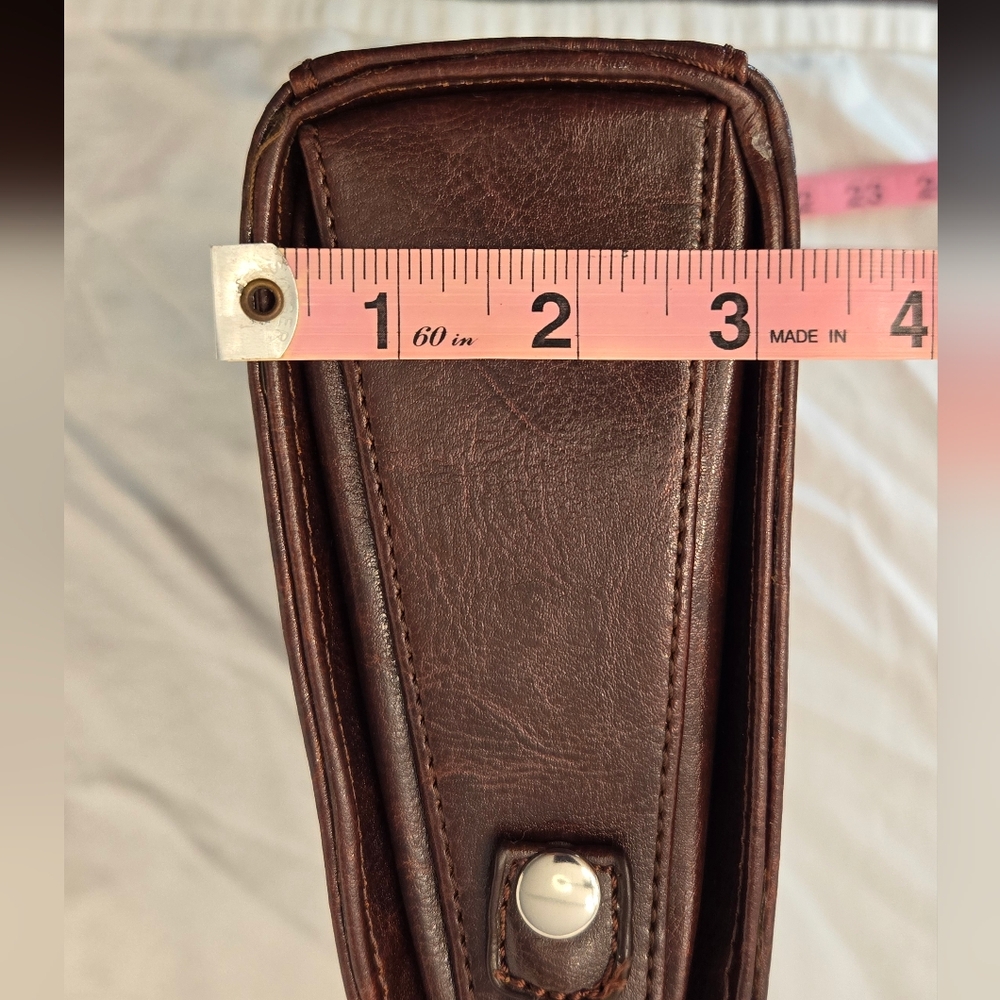 Elegant Brown Shoulder Bag - Picture 5 of 7